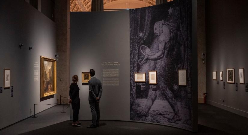 Mindenki a Menny és Pokol házassága című kiállítást akarja látni