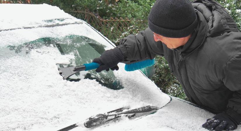 Borongósra fordul az idő: nyugat felől havazás érkezik, maradnak a kemény mínuszok