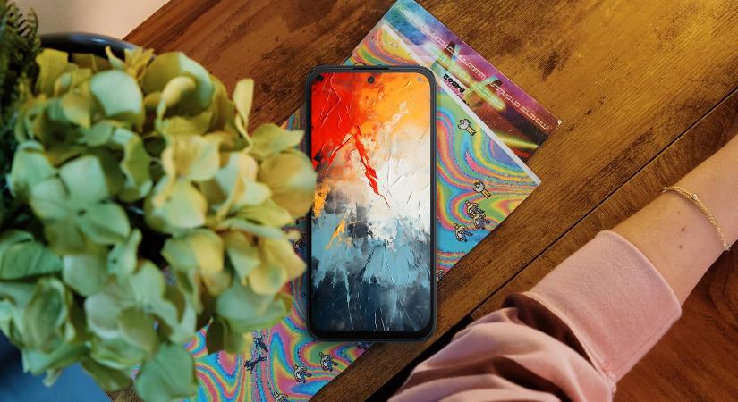 A CES-en debütált a TCL legújabb NXTPAPER kijelzős mobilja