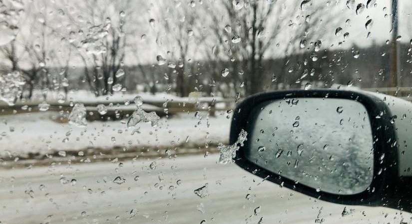 Vörös riasztás lépett érvénybe: brutális időjárás jön ma Magyarországon