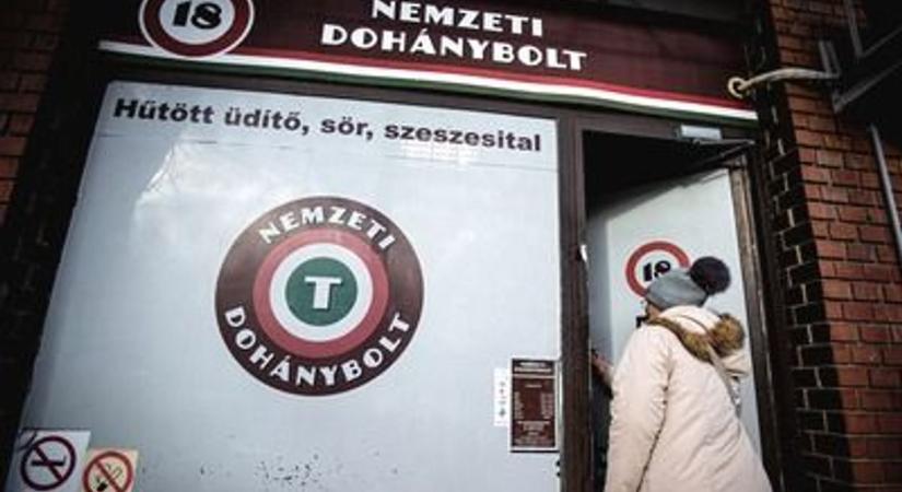 Újabb áremelés a cigarettánál – egyes dohánytermékekért két teljes ebédet lehet kapni