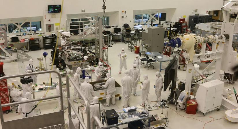 Űrkutatás terén ritka lehetőséget kaptak a magyar kutatók