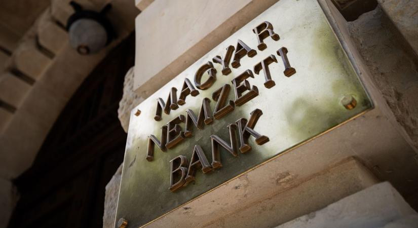 Fontos banki levél jön januárban – így spórolhatsz akár tízezreket 2026-ban