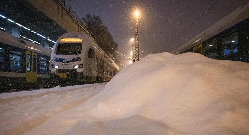 Több vonat sem közlekedik a téli időjárás miatt