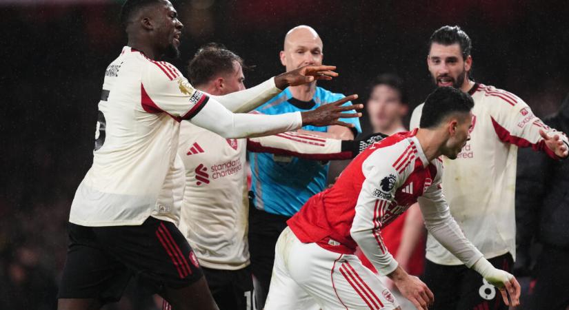 Most mindenki a Liverpool és az Arsenal balhéjáról beszél