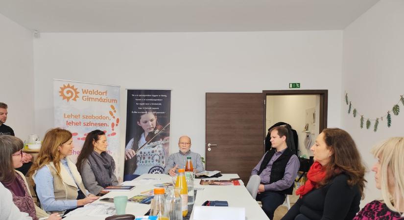 Úri Kaszinóba és a Szeráj Kincsei közé is beléphetünk – színes programválaszték a civil sajtóreggelin