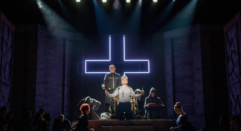 Ikonok új köntösben – vallásos motívumok a popkultúrában