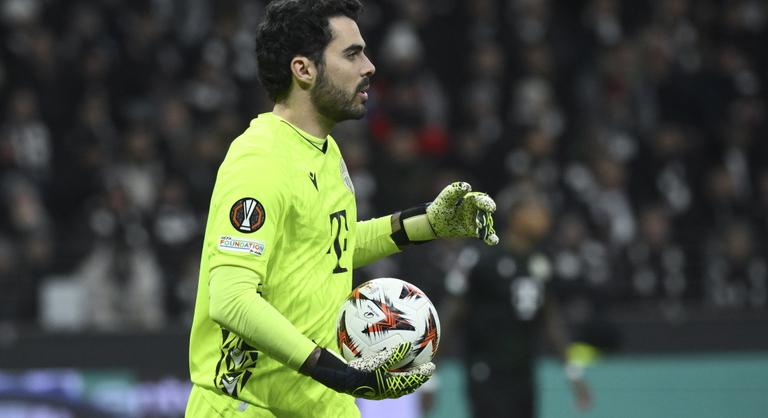 Elfogytak a kapusok a Ferencvárosnál, a Debrecen kulcsemberét hívták vissza a zöld-fehérek