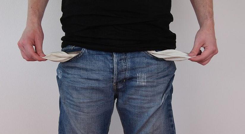 „A polgárok többsége minimálbérből él”