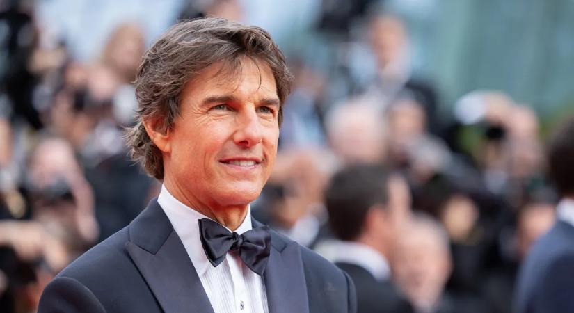 Romokban a színész: fiatal, dögös barátnője szakított Tom Cruise-zal