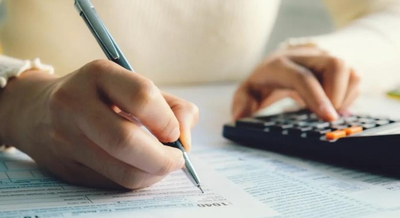 Újdonságot vezet be a Szociális Biztosító – a nyugdíjakat érinti