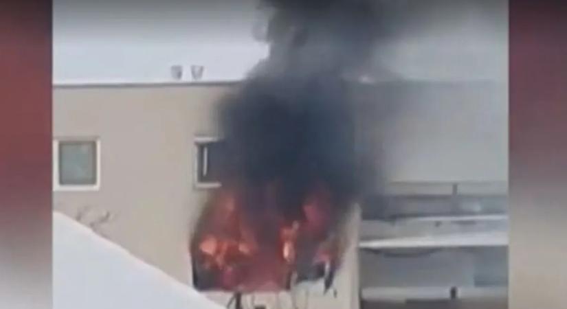 A macskák riadót fújtak – így menekült meg egy hatvani férfi a lakástűzből