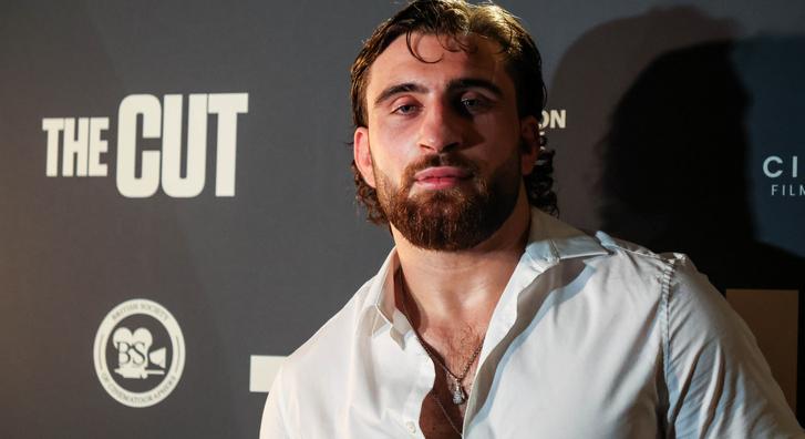 Növényi Norbert fia sikert sikerre halmoz, de a szerelmi élete háttérbe szorul: „Soha életemben nem volt még barátnőm”