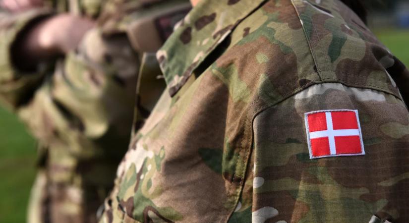 Parancs nélkül is tüzet lehet nyitni a Grönlandot támadókra