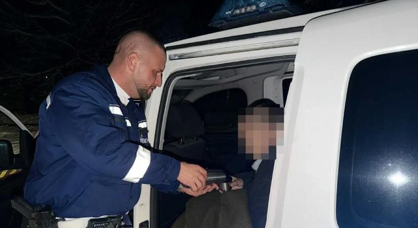 A fagyhalál szorításában – percekkel a tragédia előtt találták meg az eltűnt férfit