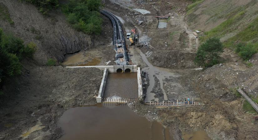 Újra harminc nappal hosszabbították meg a vészhelyzetet Parajdon