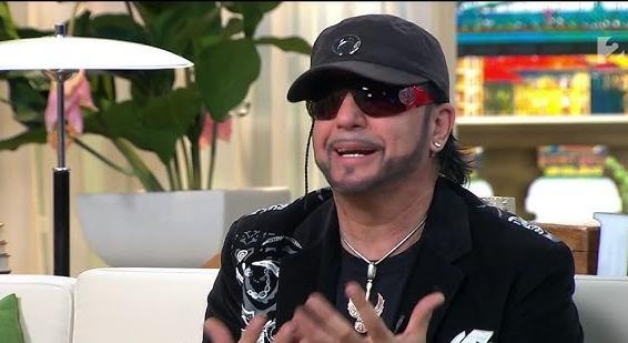 Kitört a botrány a Hello! miatt: Kozso lopást emleget