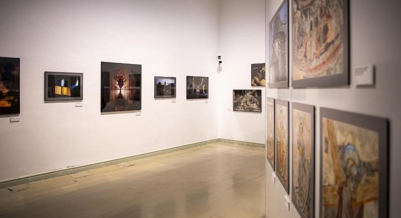 Töredékek a mulandóság fölé