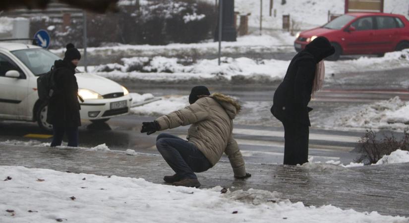 HungaroMet: a legmagasabb fokú riasztás lépett érvénybe