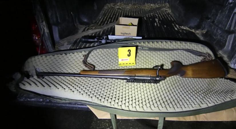 A vadászbalesetben a barátját lőtte meg, aki élete végéig rokkant marad