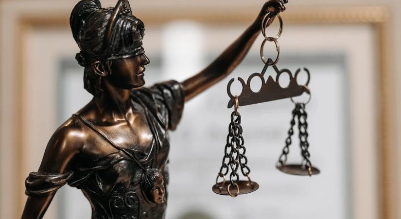 Hatalmas bírságot kapott a One