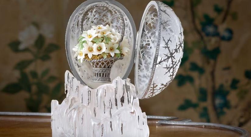 Fabergé jéghideg eleganciája – A zord tél virágzó tavaszt rejteget