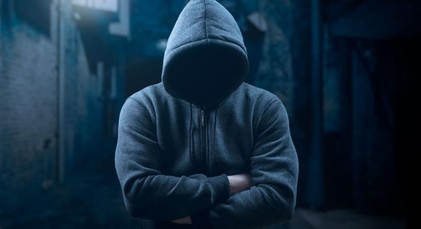 Kiszomboron ért véget egy miskolci férfi bujkálása