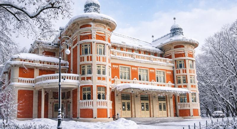 Színházi előadások, közösségi programok maradnak el az időjárás miatt