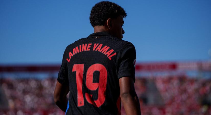 A Barcelona bejelentette, kié lett Lamine Yamal korábbi mezszáma
