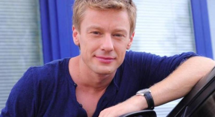 Hiába volt sármos magyar tévésztár, teljesen lenullázódott pénzügyileg: így él 46 évesen Száraz Dénes