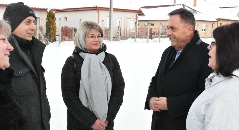 Közel egymilliárd forintból épül iskola Jászárokszálláson – itt vannak a látványtervek