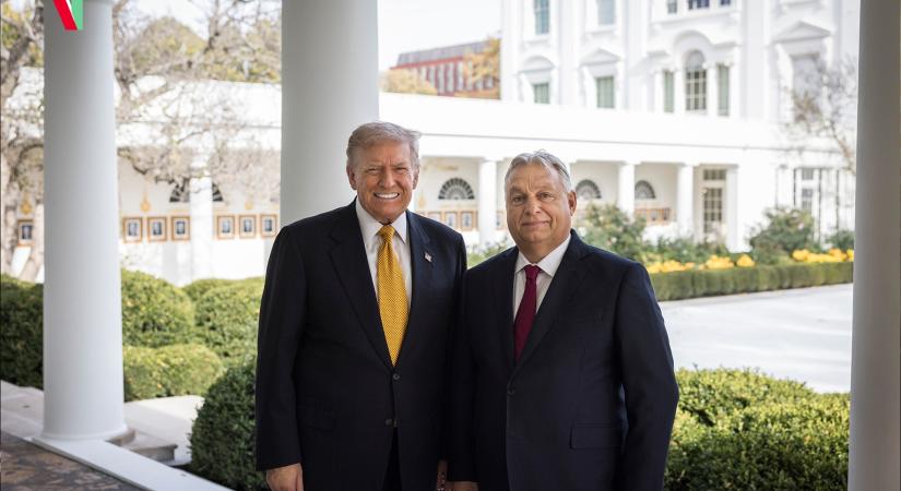Orbán a torzulgató Trumppal és egy tőle érkezett kedves levéllel kívánt jó reggelt