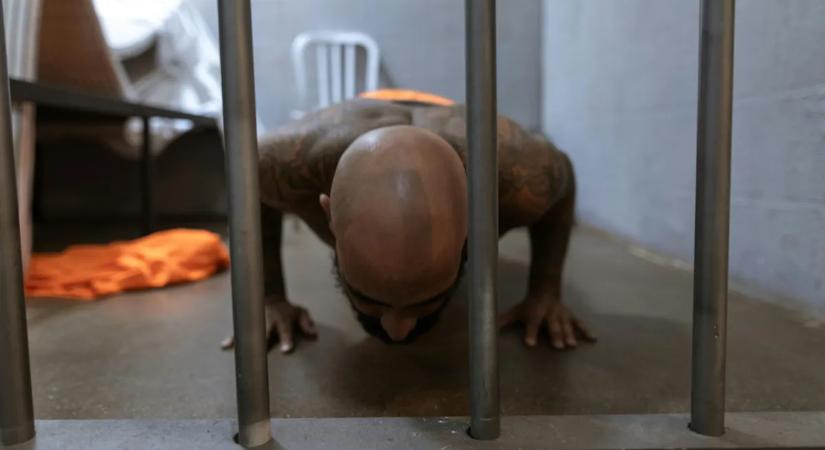 Agyonvertek egy rabot a szombathelyi börtönben karácsonykor