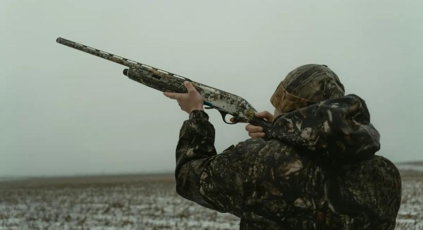 Vadászat után sült el a fegyver: barátját bénította le a zalai férfi