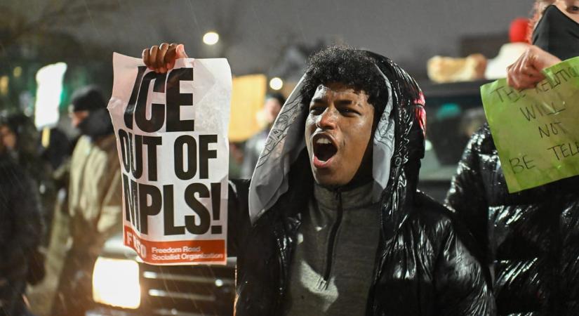 Újabb civileket lőttek meg szövetségi ügynökök Amerikában