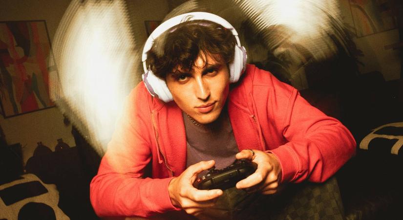 A JBL valóságos termékdömpinggel készült a CES-re