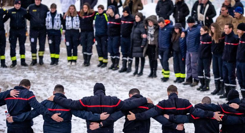 Szilveszteri tragédia: letartóztatták a lángra lobbant szórakozóhely tulajdonosát – újabb részleteket közöltek a svájci hatóságok