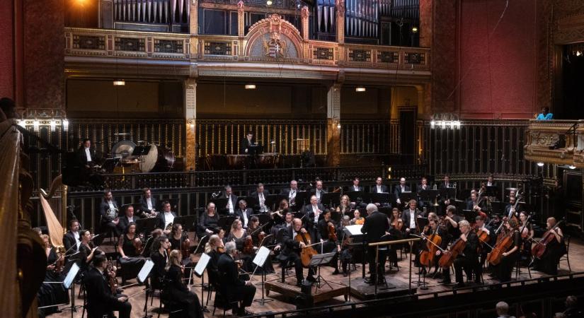 Hírmozaik – január 9.