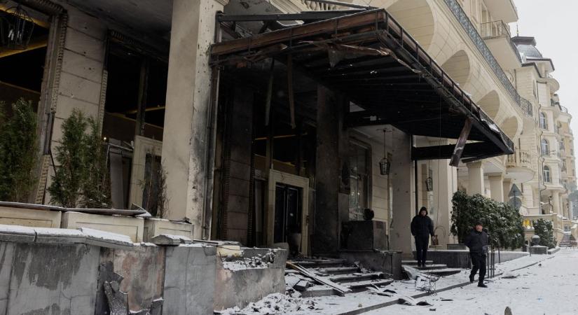 A Kijev elleni orosz támadás egy nagykövetséget is elért – jobban sürgetik a békét, mint valaha