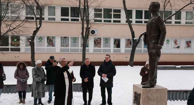 110 éve született Tihanyi Árpád, együtt emlékeztek a győri forradalmár tanárra - fotók