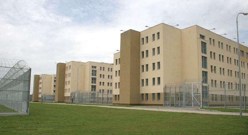 A veszprémi után a szombathelyi börtönben is halálra vertek egy rabot