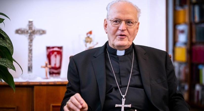 „Hitünk örömhírének teljességét nem lehet korunk influenszer típusú kommunikációjával átadni”