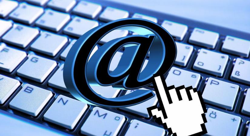 Gyanús e-mail üzenetek az Adóhivatal nevében