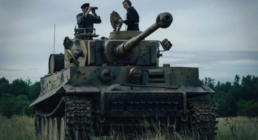 „Emlékszik majd a lángokra, ugye?”