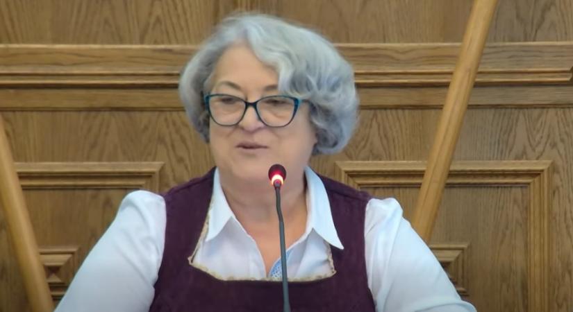 Erős bástyája dőlt le a Fidesznek Hajdú-Biharban, Téglás és Hadház is megfúrta volna a döntést