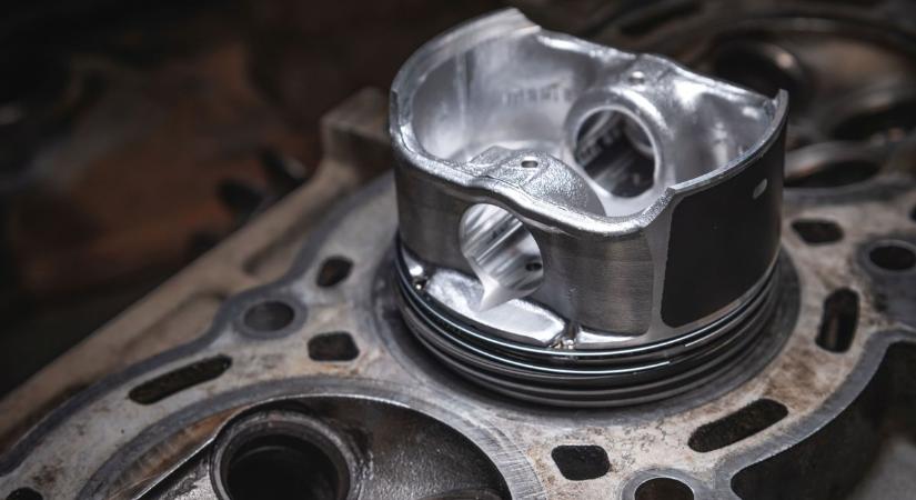 Pofon az elektromos autóknak: soha nem látott dízelmotort mutatott be az egyik legnagyobb német gyártó – verhetetlennek tűnik