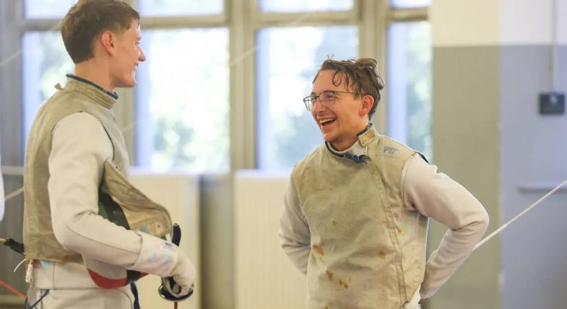 Vívás: öt magyar a férfi tőrözők párizsi világkupaversenyének főtábláján