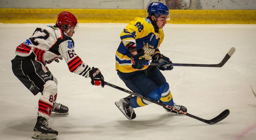 Vereség, és nagyszerű hír párhuzamban