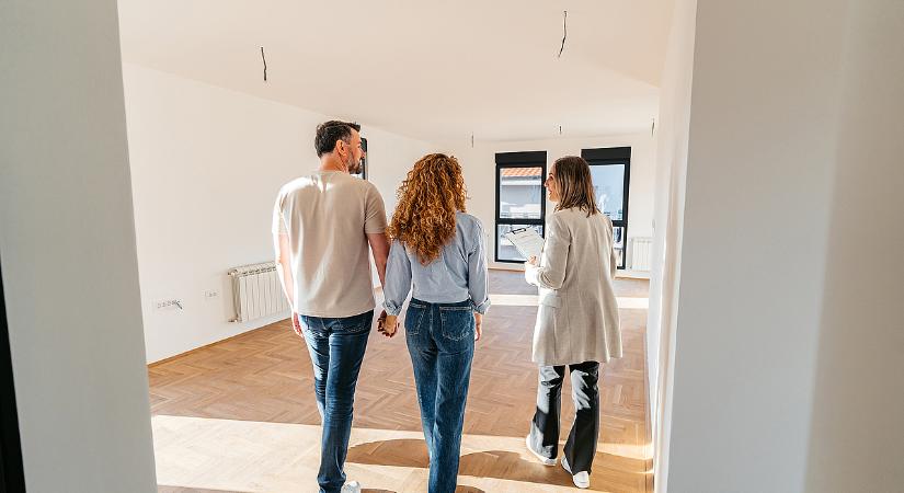 Hitelhez jutni könnyebb Magyarországon, mint lakást venni