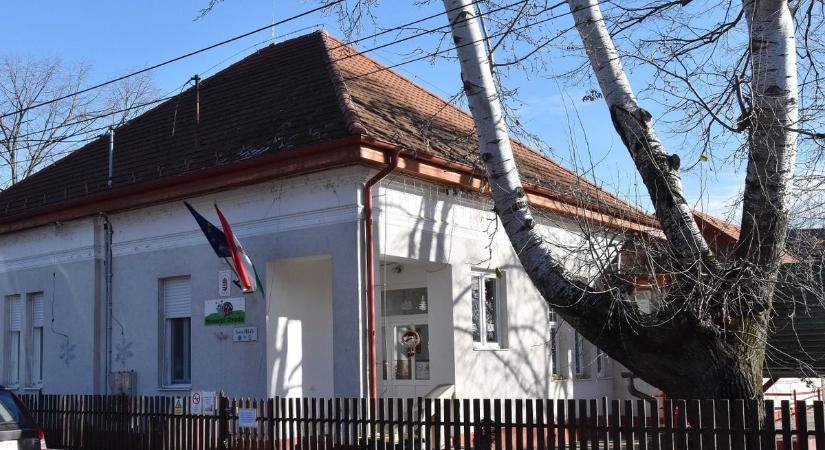 Jön az új rendelet: így szűrik a beköltözni vágyókat a világhírű faluban, ahol a kútból csodavíz folyik